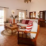 Ligia By Algest וילה *